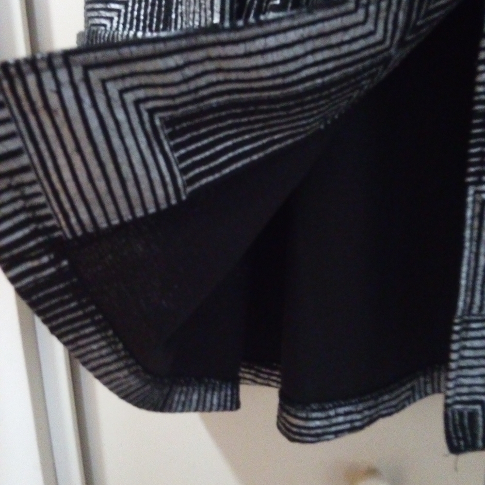 Women's Jacket - Picture 12 of 14
